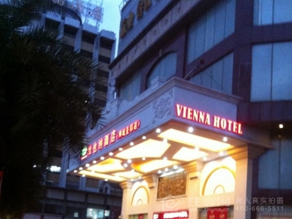 Vienna Huangdu Branch Hotel Fosan Kültér fotó